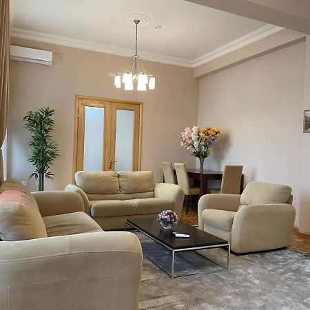 Maiden Boulevard View Баку Экстерьер фото